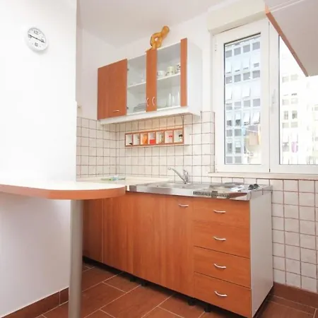 Apartment With Wifi - 7907 Split